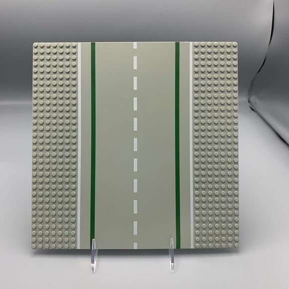 Vintage LEGO Gray Platform Base Plate Straight Road White Sidelines 2358 1-01 - Picture 1 of 4
